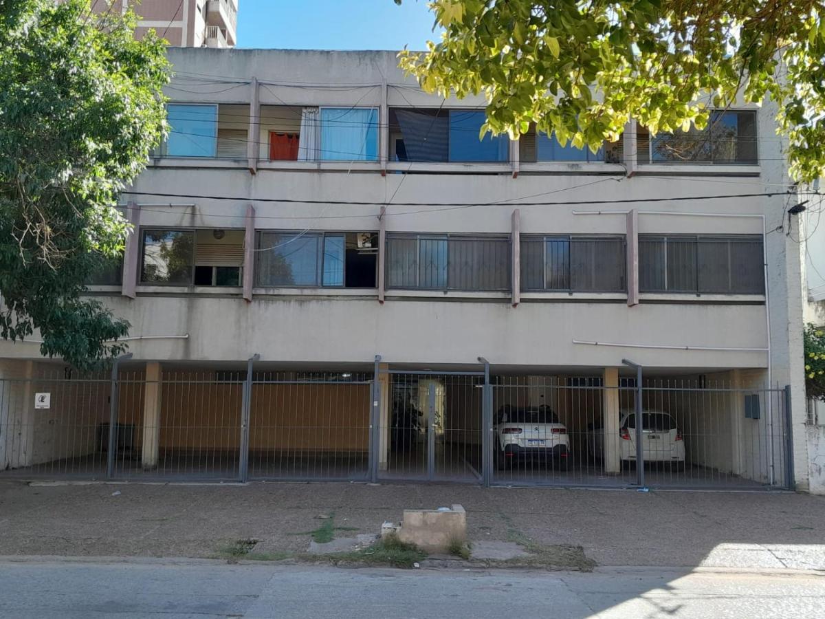 Oteiza Alojamiento Temporario En Resistencia A 150 Mts Peatonal Extérieur photo